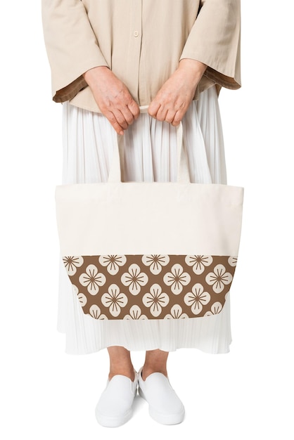 haftowana torba w pastelowych barwach